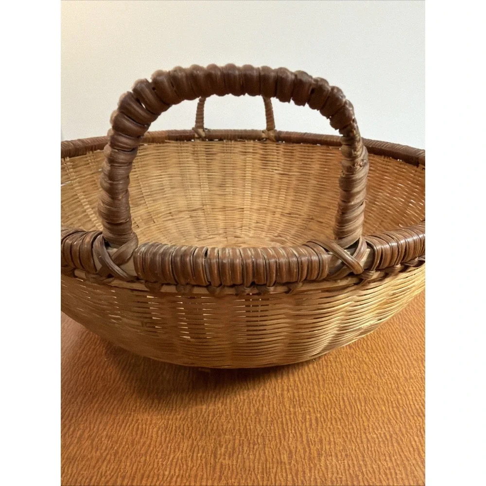 Vintage Round Natural Brown Wood Woven Wicker 2 Handles Basket 12